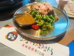 -草家酱蟹炭火烤肉店(珲春南路一店)