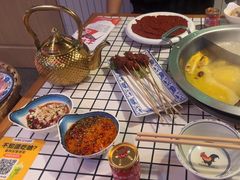 -山悦里 山野·鲜火锅(罗斯福广场店)