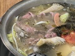 -泸州酸菜豆花火锅川师店