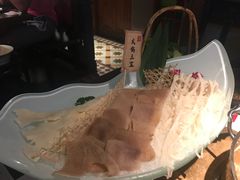 -左庭右院鲜牛肉火锅(新梅广场店)