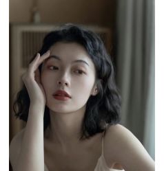 -BULB STUDIO 巴柏明星发型工作室