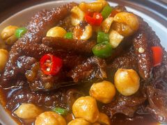 胶原凤爪炖莲子-周家二小姐的菜(西津渡店)