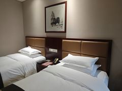 -东航云逸酒店(九溪烟树店)