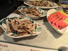 -尚尚仙·酸汤猪手·猪肚鸡火锅(华联万柳购物中心店)