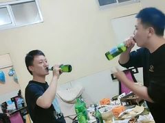 -唱吧麦颂KTV(东胜港悦广场店)