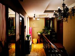 -莱蔻·圣灸堂·推拿艾灸(天山店)