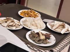 -天宜隆蘑菇宴火锅(石景山旗舰店)