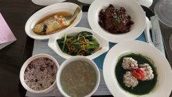 -盈月阁母婴护理中心·月子中心·月嫂育儿嫂