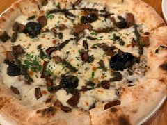 黑松露披萨-君悦酒店·La Terrazza意合園·意式风味