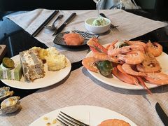 -东方红海鲜百汇(国际大厦店)