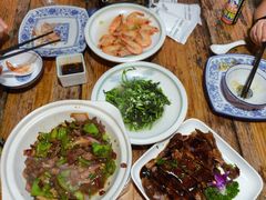 -小小饭店·休闲农庄·安吉松树林里的农家菜