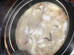 鱼羊鲜-捞神煲汤火锅(湖滨商业街店)