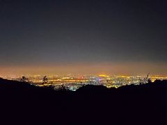 -鬼笑石后山停车场