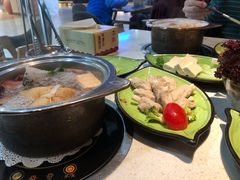 -一叶一世界·素食餐厅(锦华万达店)