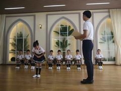 -米娜凯威少儿礼仪艺术教育(南海新凯广场店)