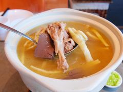 -佬太公海鸭·海鲜大排档(上海总店)
