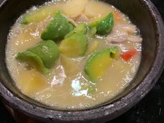 -泓0871臻选云南菜·味庄