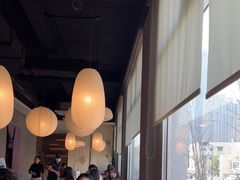 靠窗位-莲餐厅·湖北菜·藕汤老手艺(愚园路店)