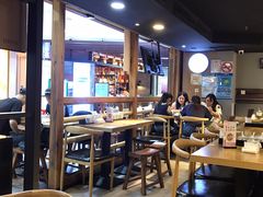 大堂-鑫花溪牛肉米粉(人民广场店)