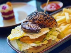 宝丽嘉汉堡-上海苏宁宝丽嘉酒店·Cafe Bellagio西餐厅