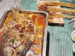 -老街烧烤大排档·地道湖北菜·龙虾馆(汉口火车站店)