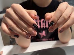 -UGIRL有个美甲