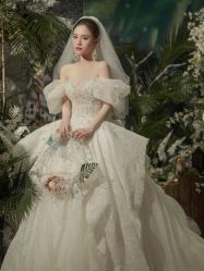 -伯瓷皇后婚纱艺术空间