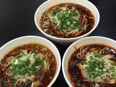 -秦云老太婆摊摊面(磁器口店)