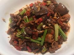 -费大厨辣椒炒肉(万家丽一店)