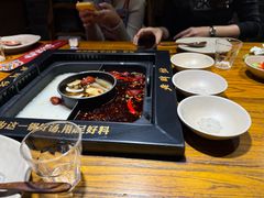 -老牌坊云南鱼豆花火锅(嵩山店)