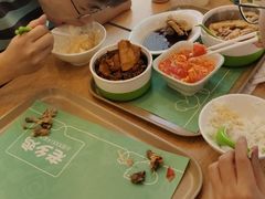 -老乡鸡(武汉中南梅苑小区地铁站店)