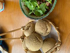 -包整·丝娃娃(一览甲秀楼风景店)