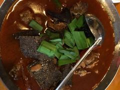 -临江餐馆二楼美食部落