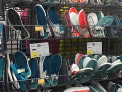 -迪卡侬(顺峰山店)