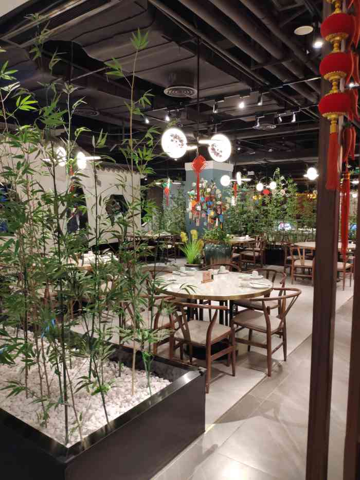 三凤桥·客堂间(大东方百货店)