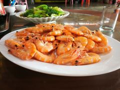 -岛中岛·海鲜大排档·万宁老字号(东澳店)