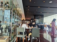-龙之梦万丽酒店青餐厅