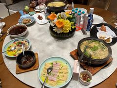 -泓历皇朝酒店(东亭店)