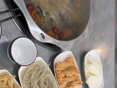 -光头药膳鸡(莱茵小镇店)