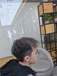 -藤野造型烫染·漂发