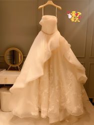点击看大图 -GRACE KELLY婚纱与礼服(北京店)