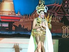 -金东尼人妖秀