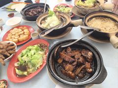 -直落玻璃（瓦煲）肉骨茶