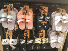 -五环Outlets(高新工厂店)