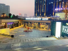 -煲王粤菜餐厅(中侨中心店)