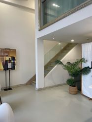 -JNK皮肤管理中心