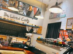 -Be Lived Cafe比例咖啡(摩天轮店)
