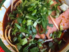 -拈签一笑黄牛肉辣卤串串
