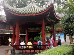 -峨眉山报国寺