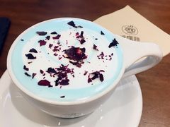 -ZING COFFEE 镜咖啡